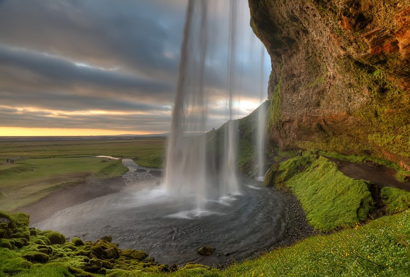 הוילון | מפלים איסלנד 