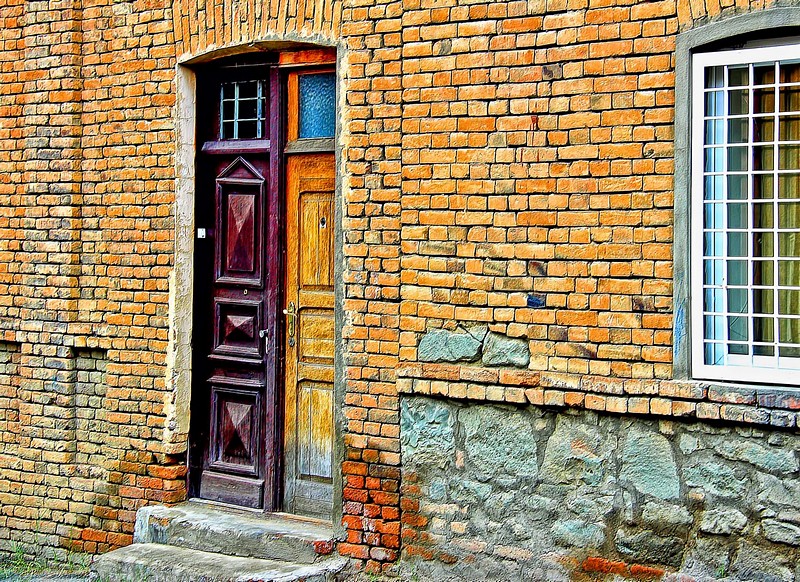 דלת וחלון בטביליסי
