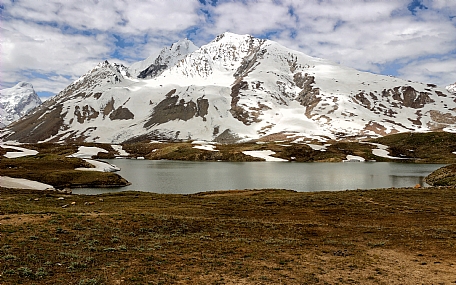 קרחונים ואגם, זאנסקאר