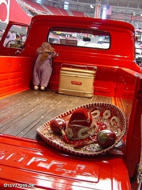 Red Mexicans truck