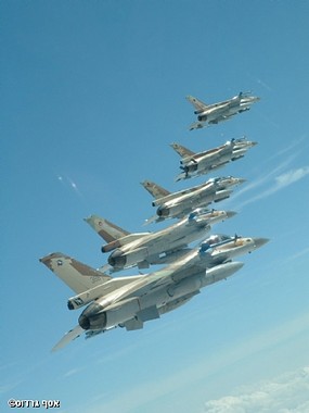ברקים  ישראלים -F-16 