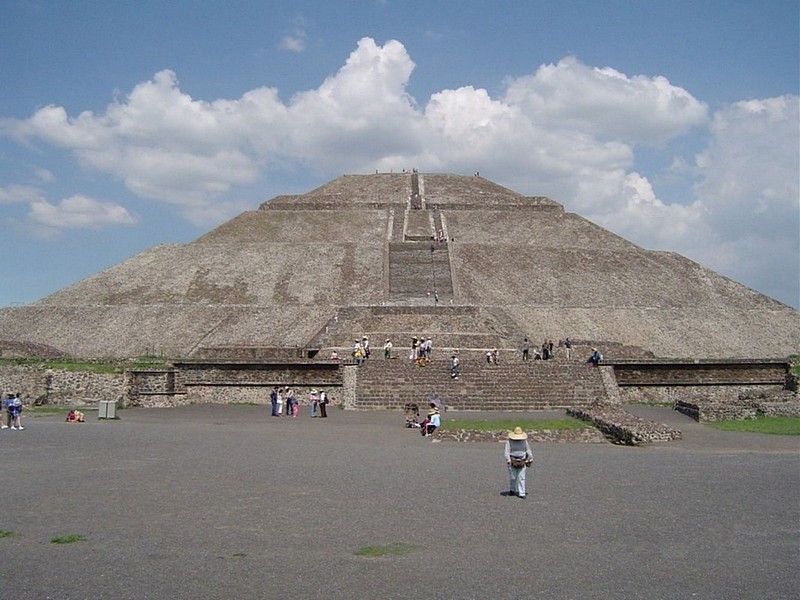 פירמידה במקסיקו
