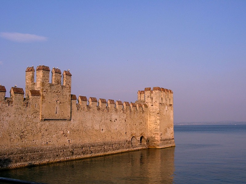 מצודה במים
