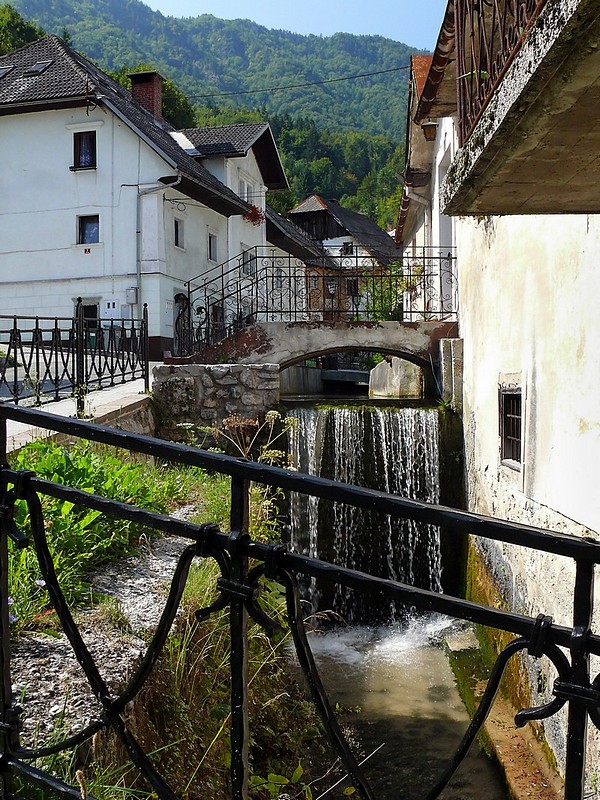 כפר KOPRA , סלובניה