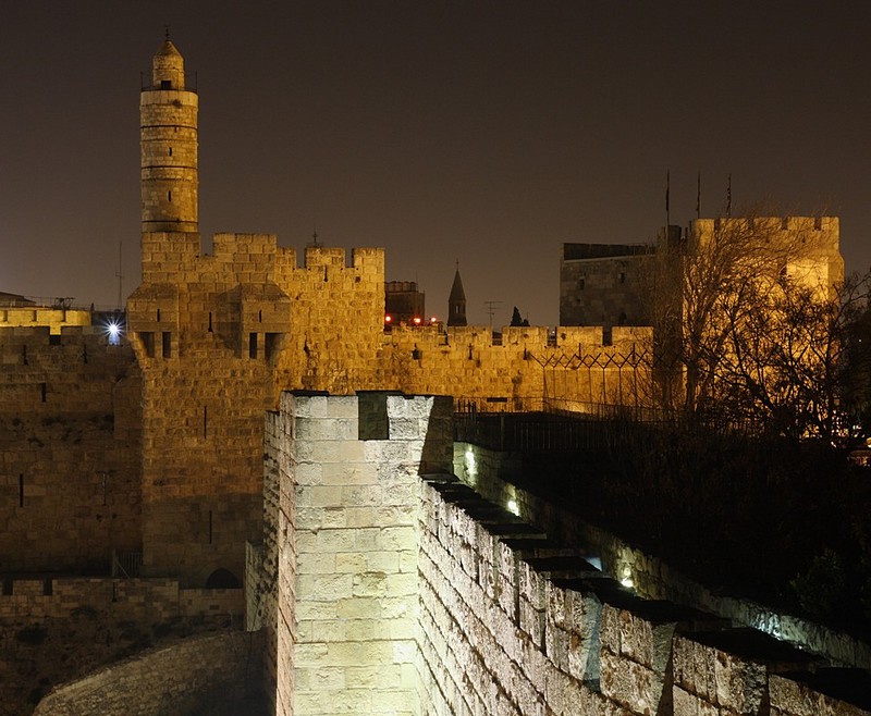 חומה ומגדל 2