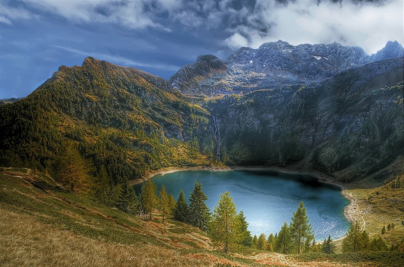 העונה הנכונה | Lago tremorgio שוויץ אגם הרים 