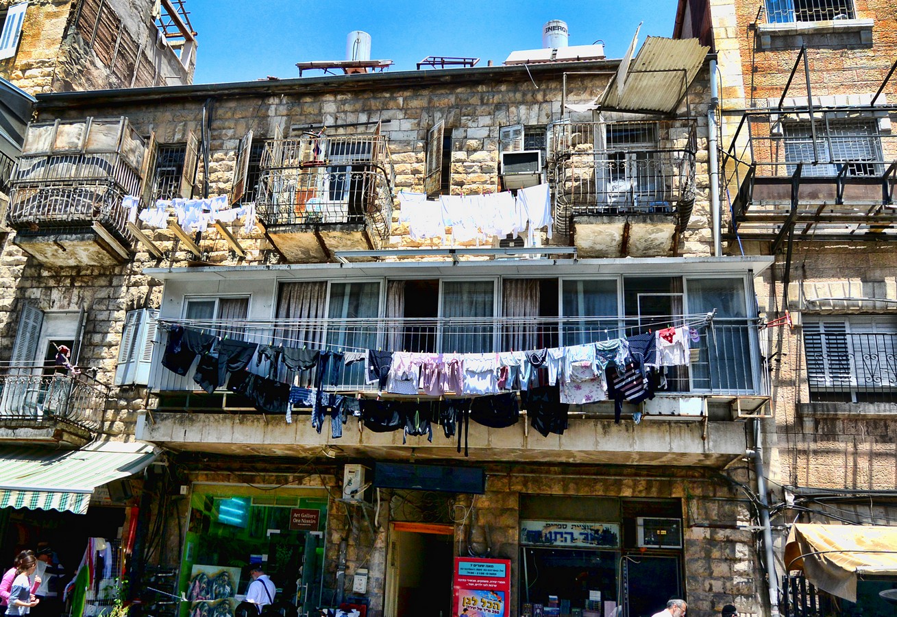 פיני  אביבי