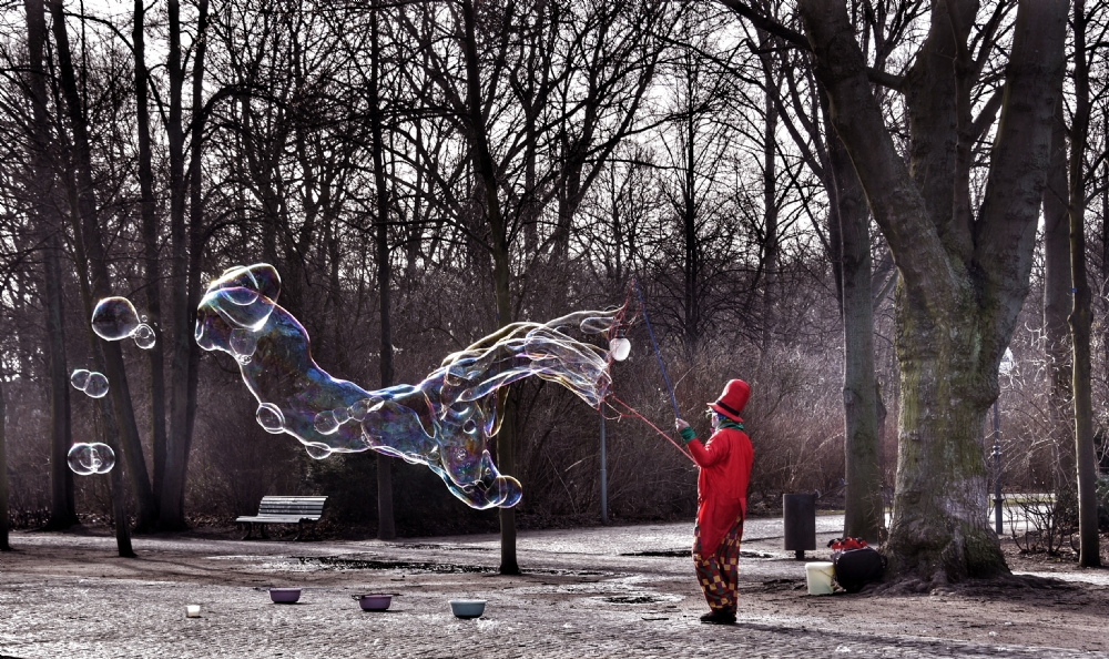 פיני  אביבי