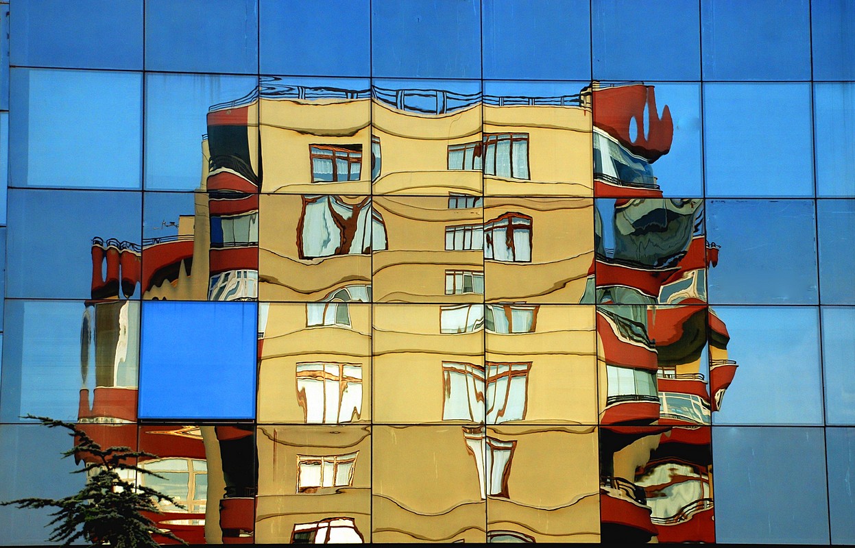 פיני  אביבי