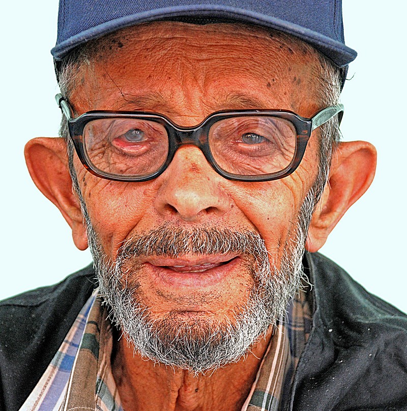 פיני  אביבי