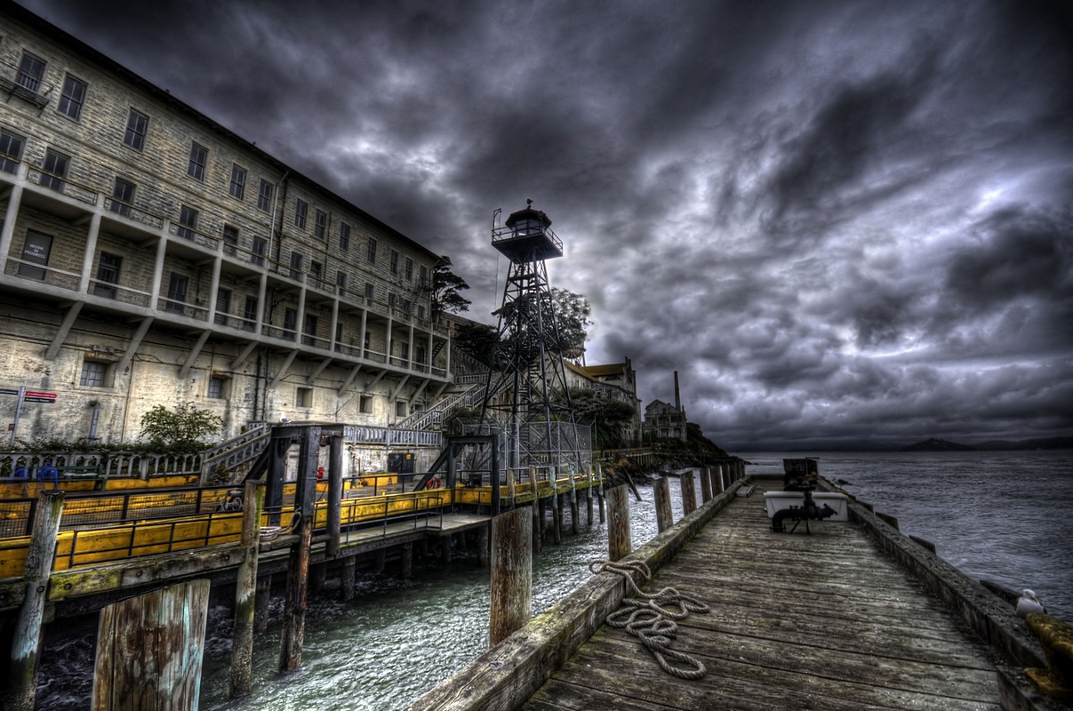 שמיים כחולים