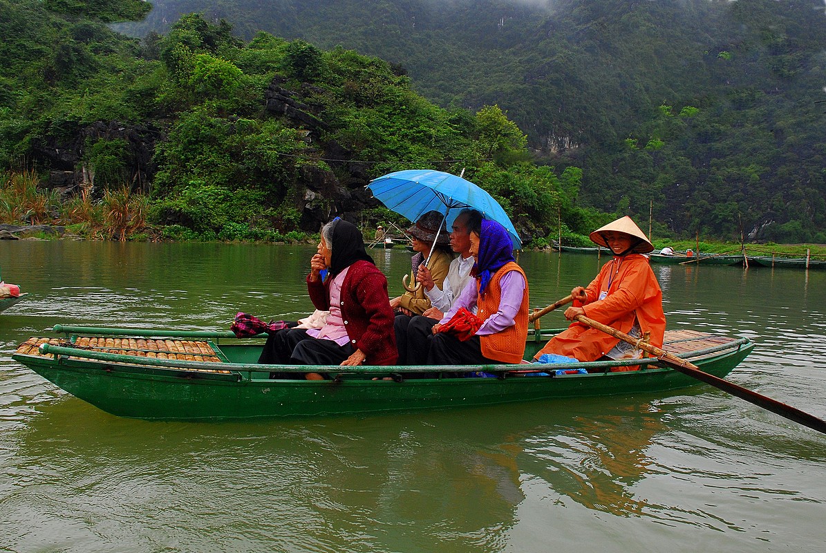 פיני  אביבי