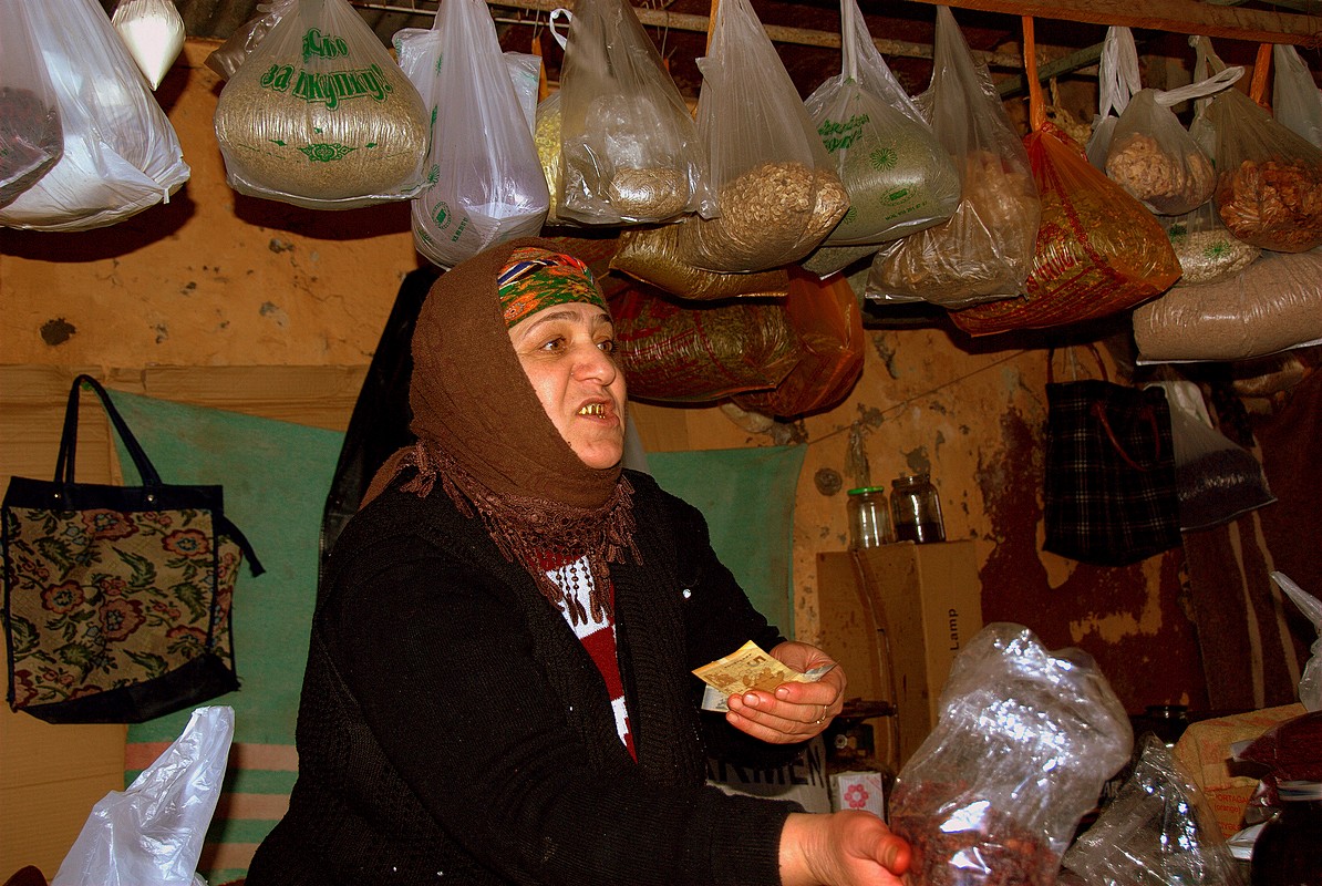 פיני  אביבי