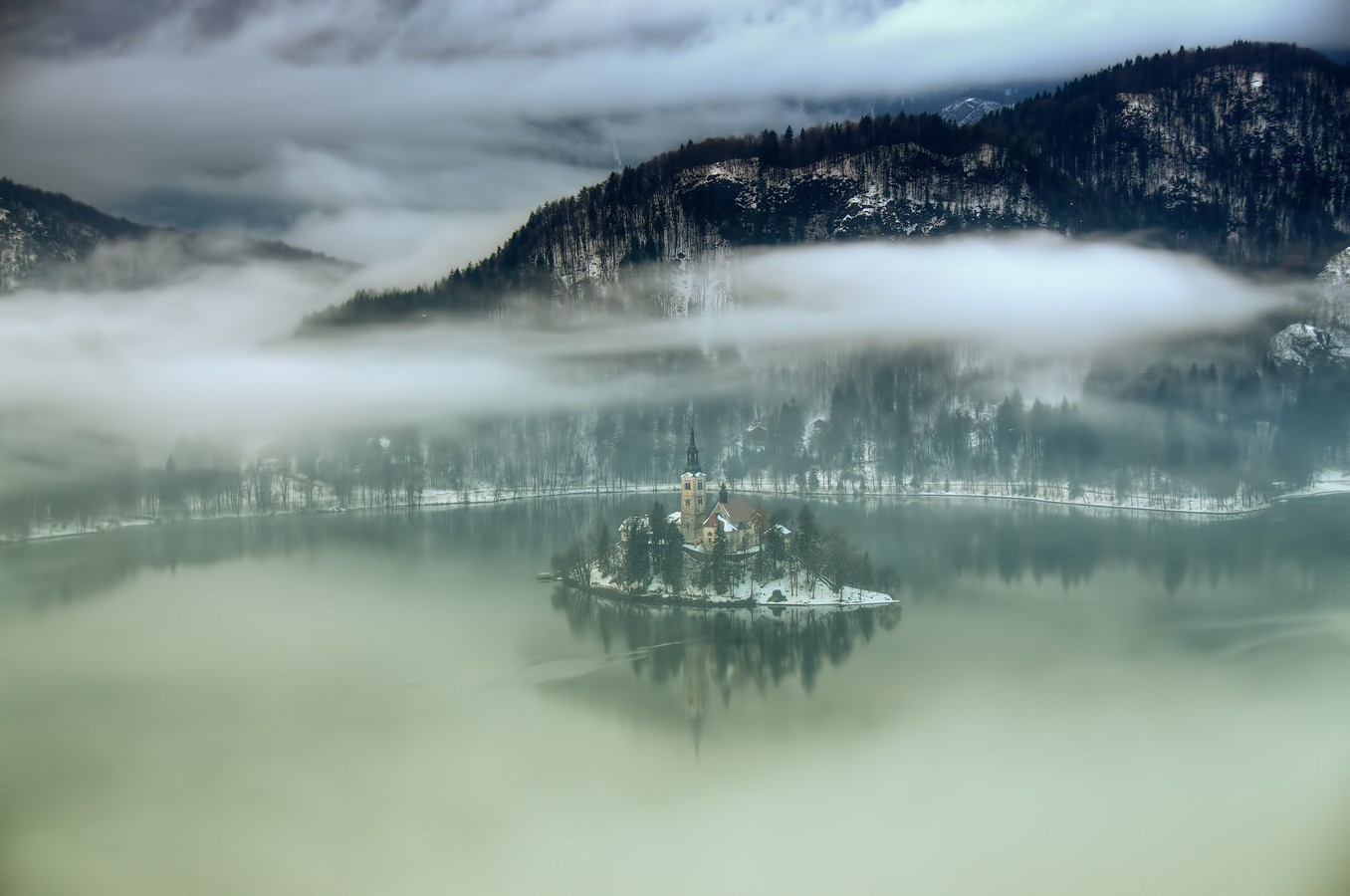 פיני  אביבי