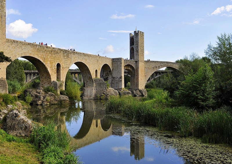 Spain, Besalu