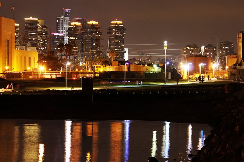 לילה תל אביבי