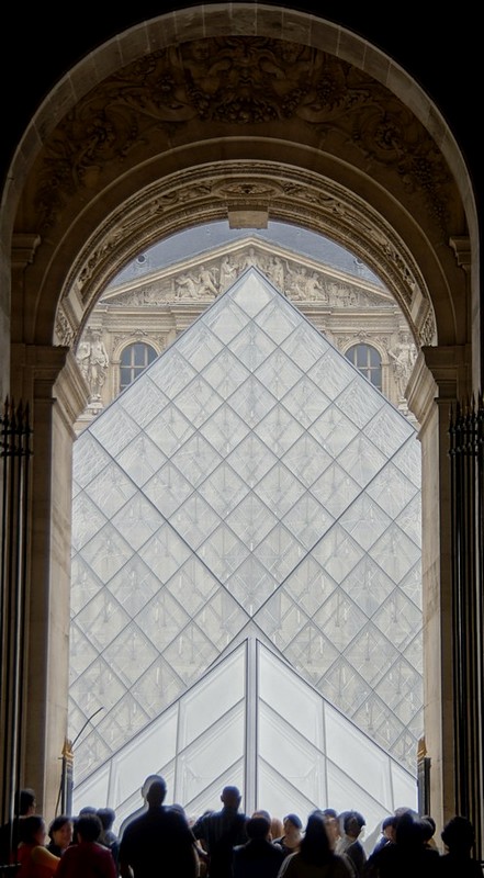 הפלא ופלא (2)