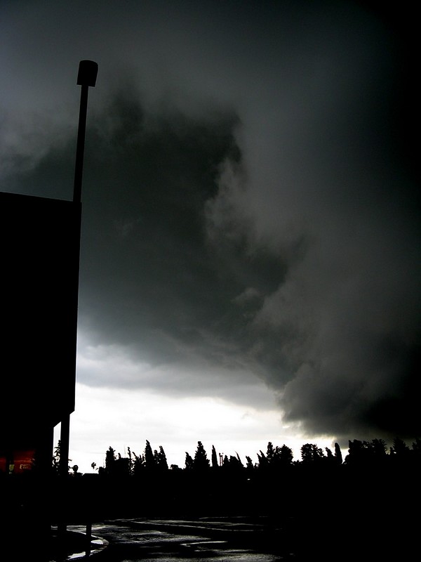 רגע לפני הסופה 197