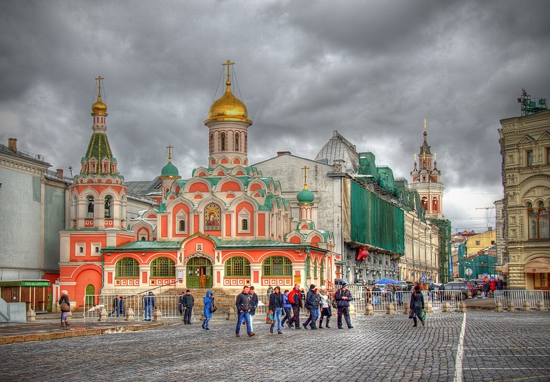 קר בכיכר האדומה