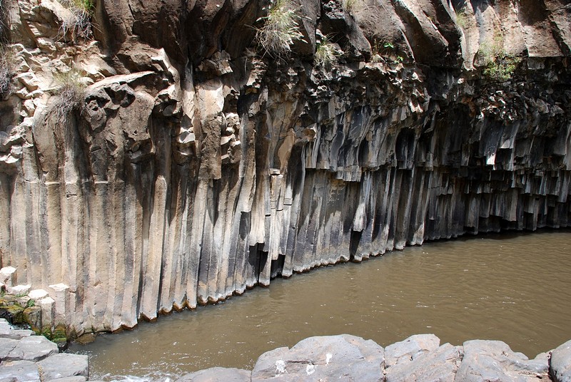 בריכת המשושים