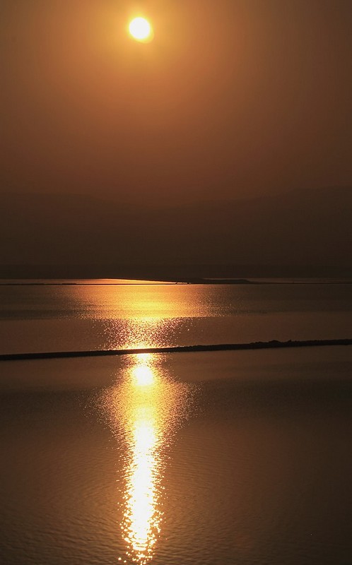 שמש יש לשון