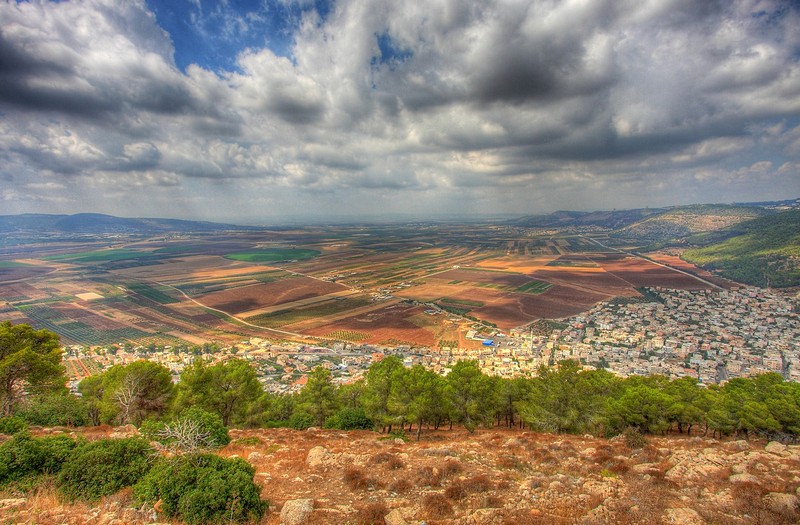 ארץ ישראל יפה .