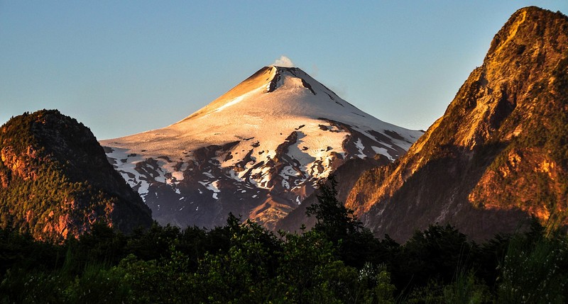 ההר העשן תמיד