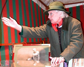 תגרנית | אישה  כובע  