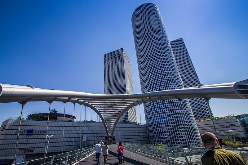 מגדלים באוויר