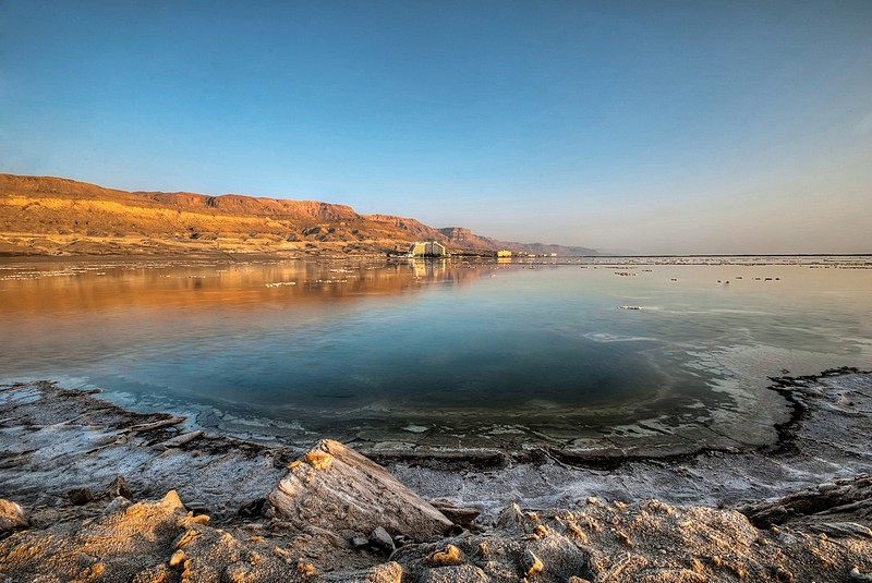 חול ים הרים שמיים