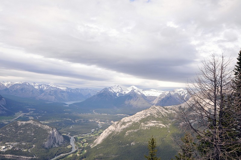הרי הרוקיס בערב