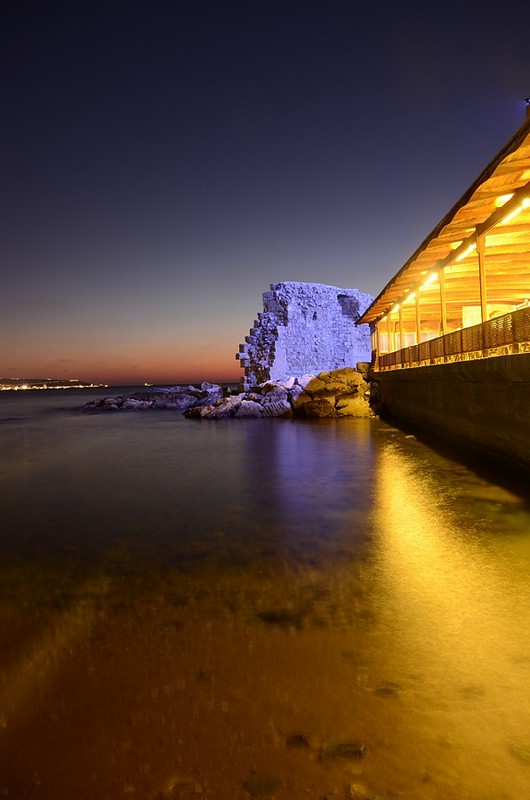 מבט שונה לנמל העתיק