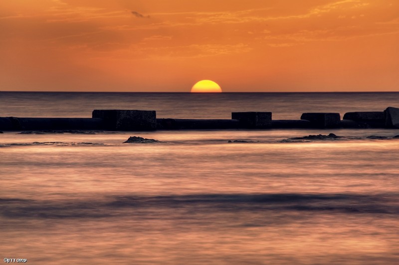 עוד מעט ונעלמת....