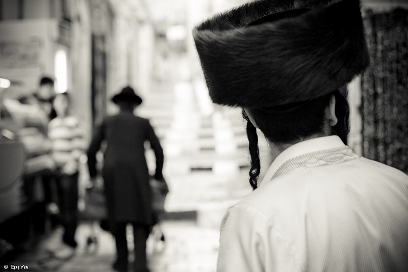 חיים בשחור ולבן