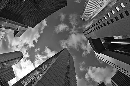 מלחמת גובה בשחקים.