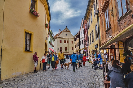 הצבעים של קרומלוב
