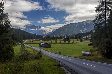 דרך כפרית בטירול