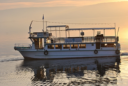 תיירות לעת ערב