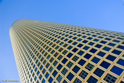 "החלונות הגבוהים"