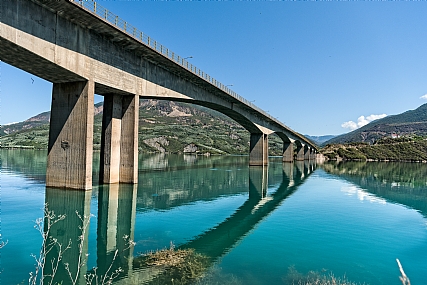 גשר ביוון ההררית