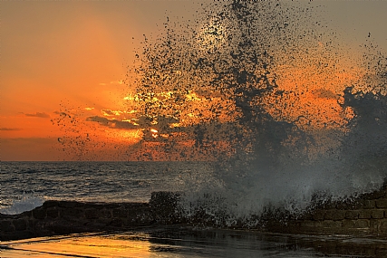 לקראת ערב סוער בקסריה