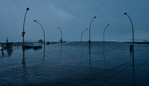 כי קר שם בחוץ