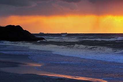 בדרך לנמל...........