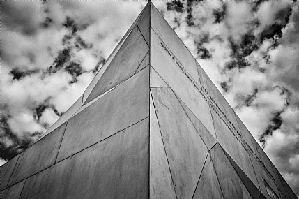 מקדש לאמנות