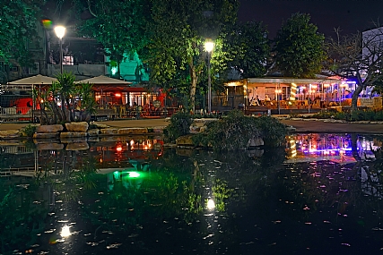 השתקפות לילית