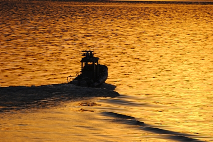 משטרה בשקיעה בכנרת 1