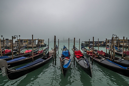 מעגן הגונדולות