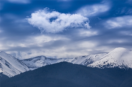 קרובים לשמיים