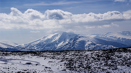 שלושה רבדים