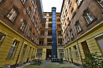 בבית חלומותי